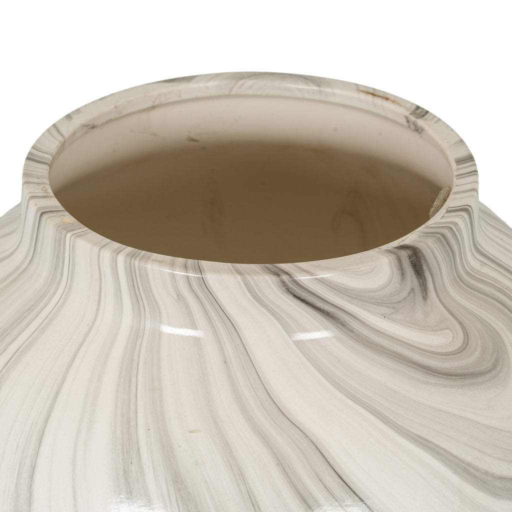Carrona Marbled Planter