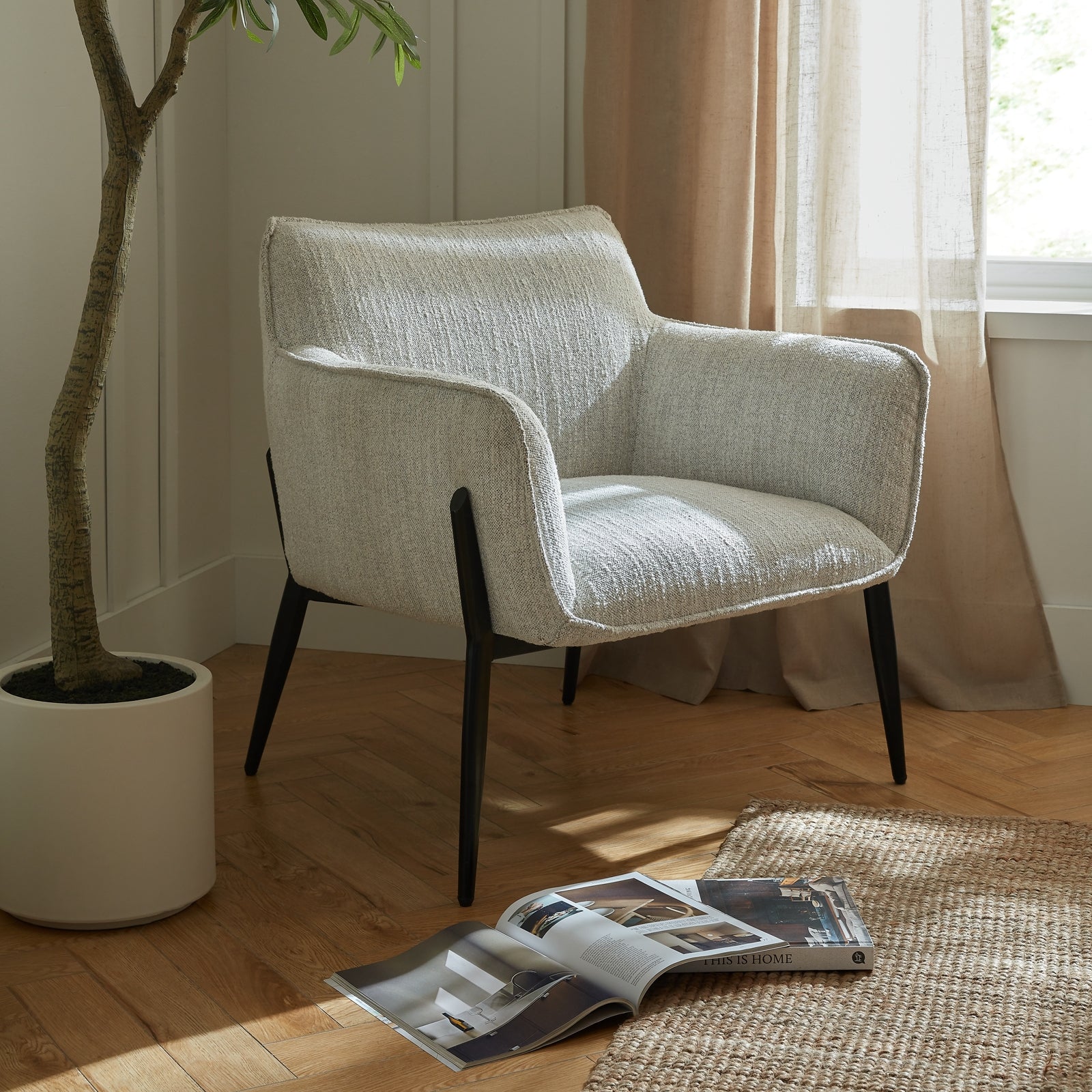 Zephra Chair