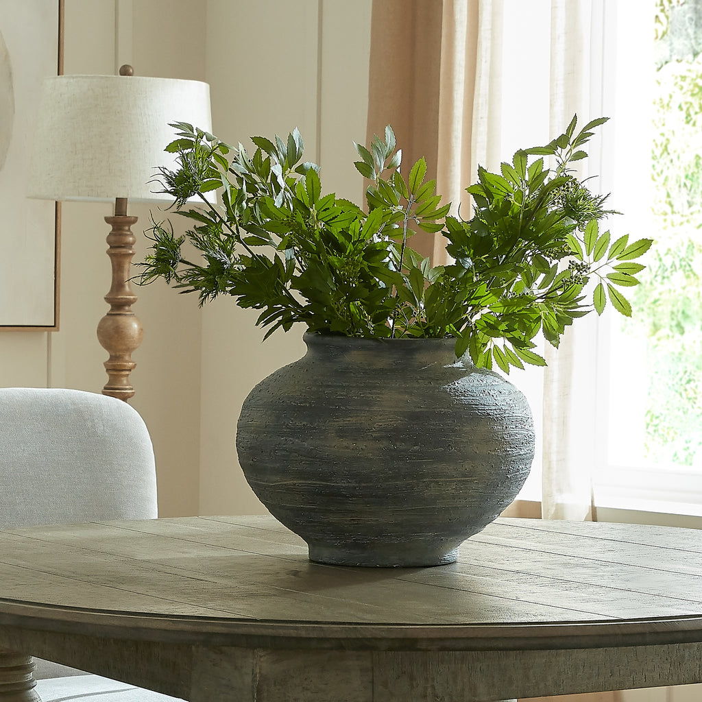 Cortena Squat Vase