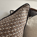 Vireo Cushion