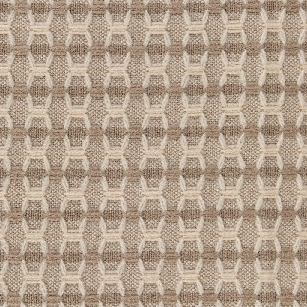 Tavro Weave Throw