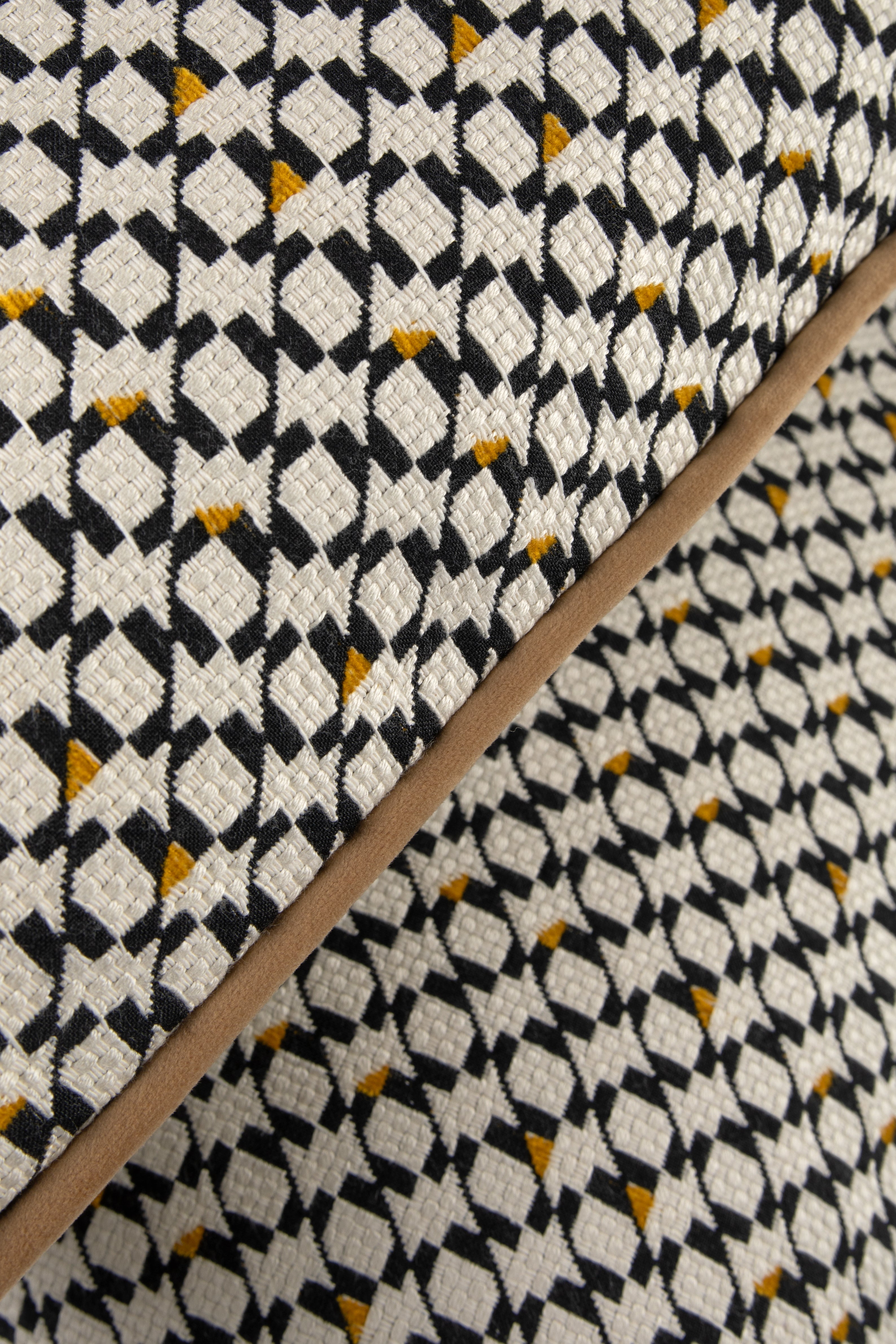 Ivara Cushion with Amber Piping